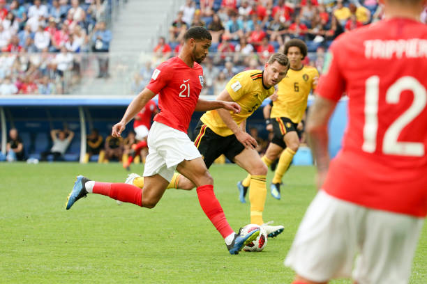 更是冲击冠 更是冲击冠