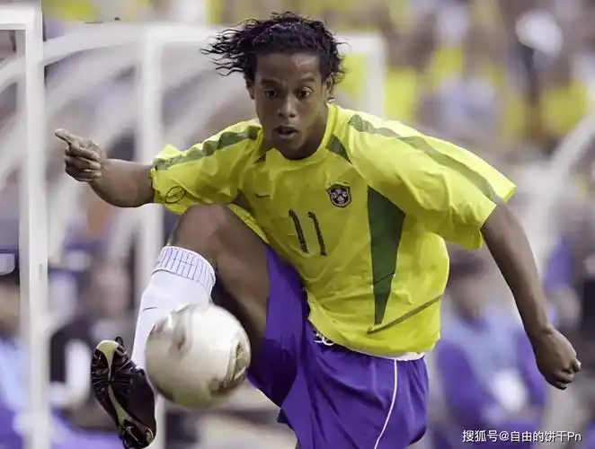 也得益于其 也得益于其