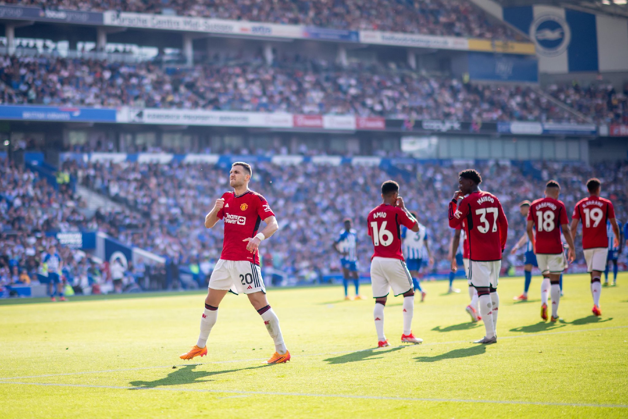 稳定与荣誉 稳定与荣誉